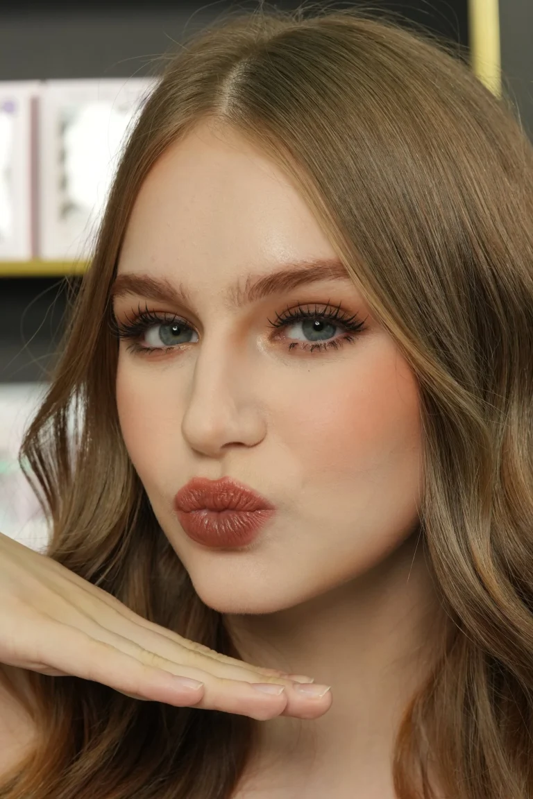 Quick Everyday NYC Makeup Look: A Fast, Fresh & Real Life Beauty Routine